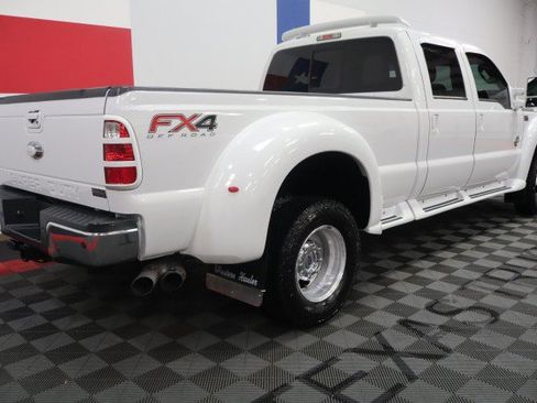 Used 2016 Ford F350 Lariat w/ Lariat Interior Package AWD/4WD image 18