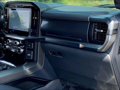 Used 2025 Ford F150 Lariat w/ Bed Utility Package AWD/4WD image 14