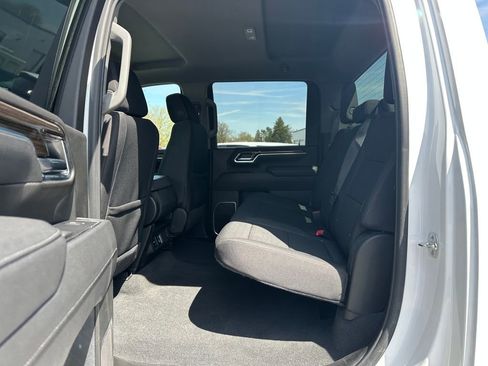 Used 2025 Chevrolet Silverado 2500 LT w/ Convenience Package AWD/4WD image 11