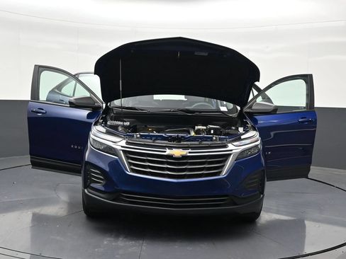 Used 2023 Chevrolet Equinox LS FWD image 31