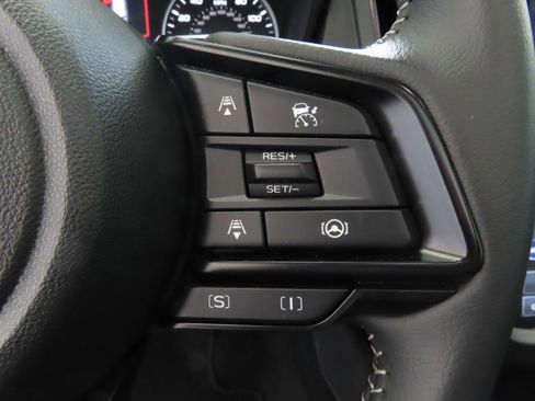 Used 2026 Subaru Forester Premium AWD/4WD image 14