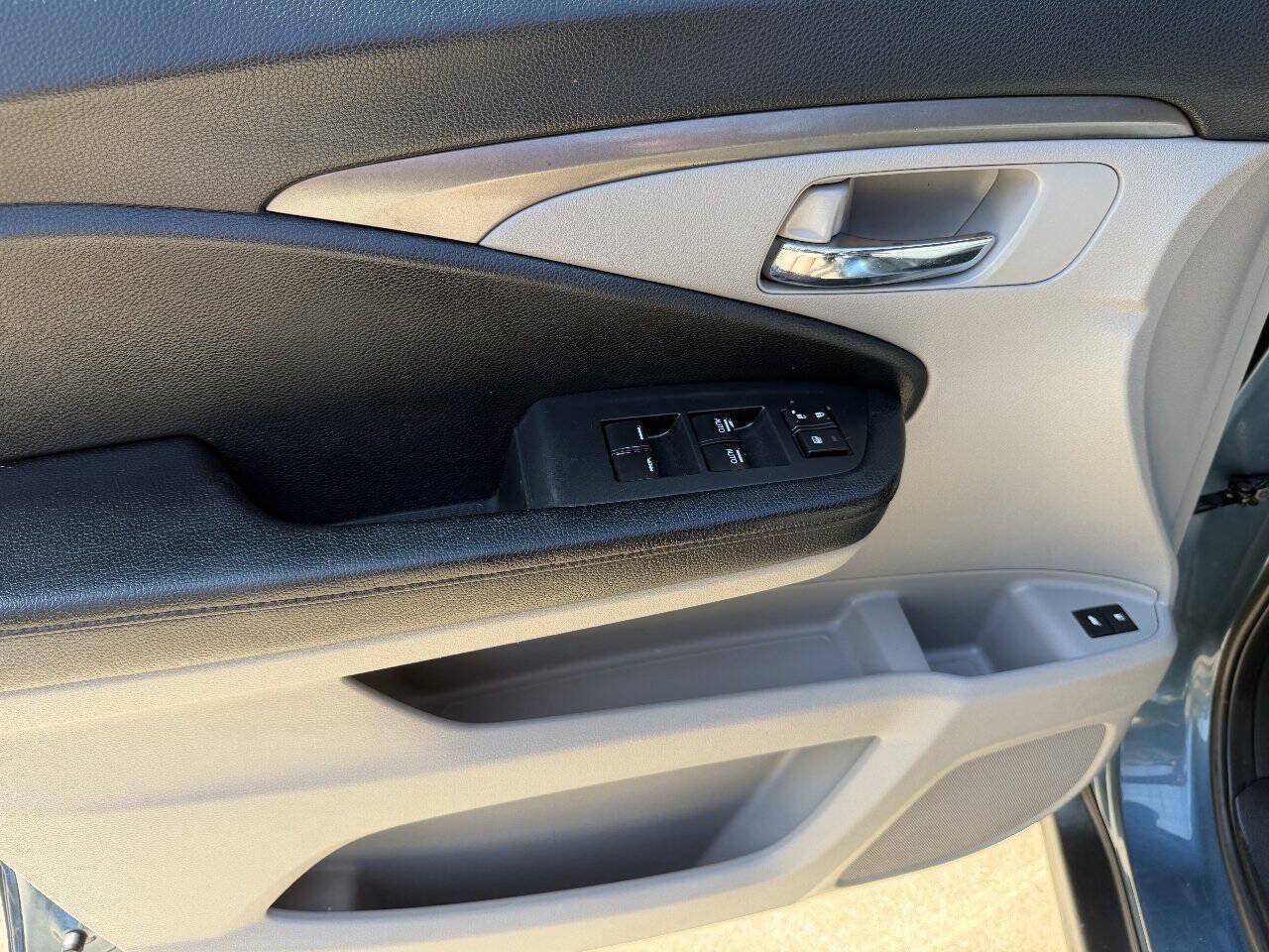 Used 2017 Honda Pilot EX-L image 29