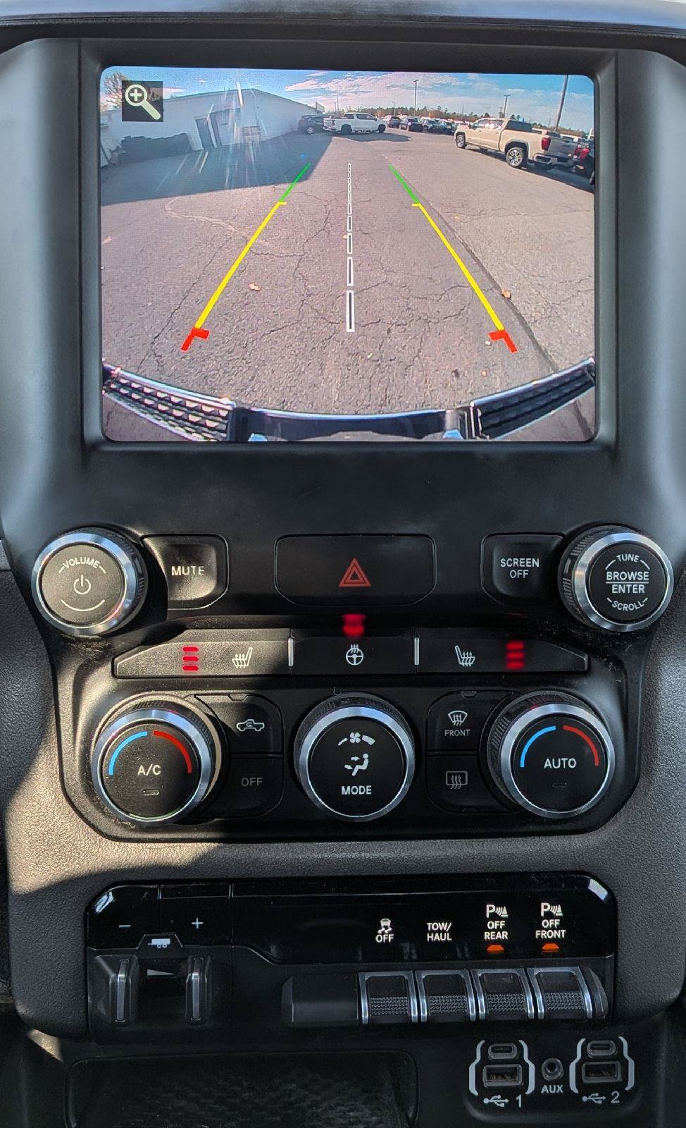 Used 2021 RAM 1500 Big Horn AWD/4WD image 17