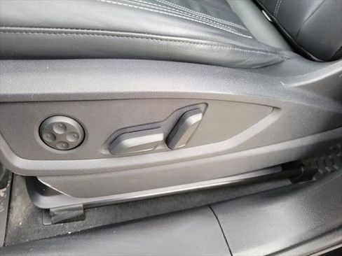 Certified 2023 Audi Q5 2.0T Premium w/ Convenience Package AWD/4WD image 11