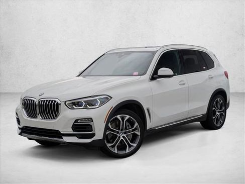 Used 2019 BMW X5 xDrive50i w/ Executive Package image 1