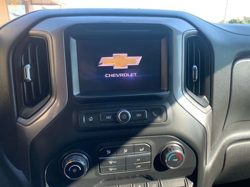 Used 2021 Chevrolet Silverado 2500 W/T w/ WT Convenience Package AWD/4WD image 25