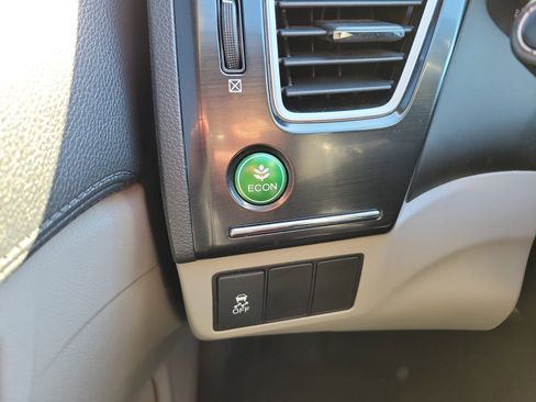 Used 2015 Honda Civic EX-L image 24