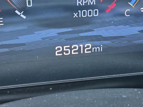 Certified 2025 Chevrolet Equinox LT w/ Safety and Technology Package FWD image 22