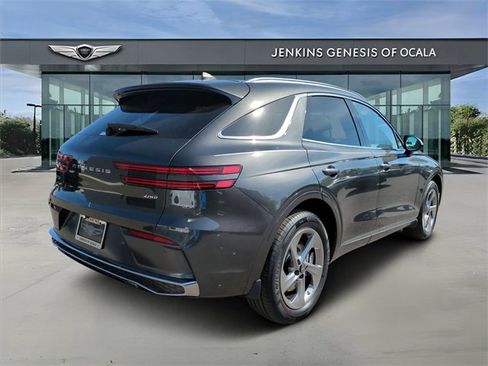 New 2026 Genesis GV70 2.5T Advanced image 3