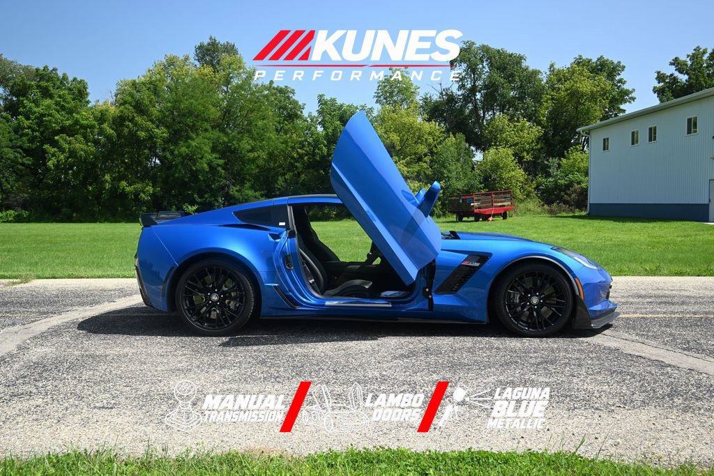 Used 2016 Chevrolet Corvette Z06 w/ 3LZ Preferred Equipment Group RWD image 11
