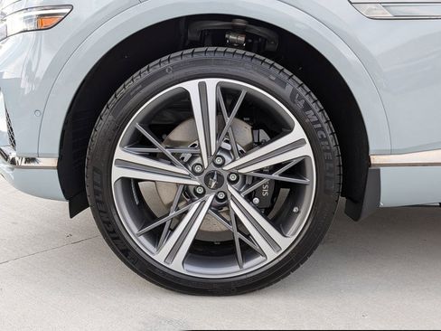 New 2026 Genesis GV80 3.5T e-SC AWD/4WD image 9