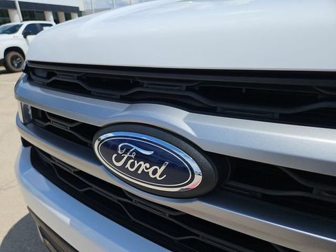 Used 2023 Ford Expedition XLT RWD image 27