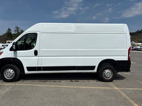 Used 2023 RAM ProMaster 2500 FWD image 4