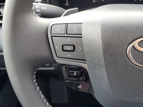 New 2026 Toyota Camry SE image 15