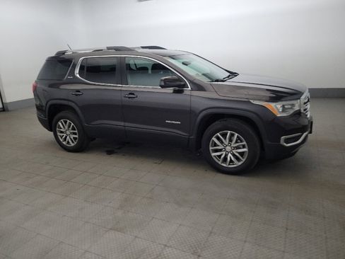 Used 2018 GMC Acadia SLE image 11