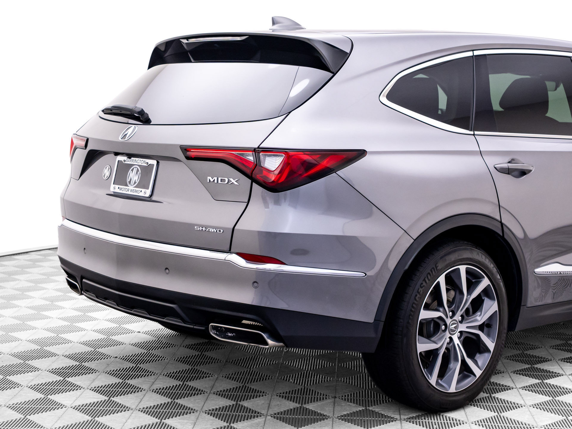 Used 2023 Acura MDX w/ Technology Package AWD/4WD image 37
