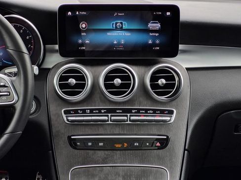 Certified 2022 Mercedes-Benz GLC 300 4MATIC image 21