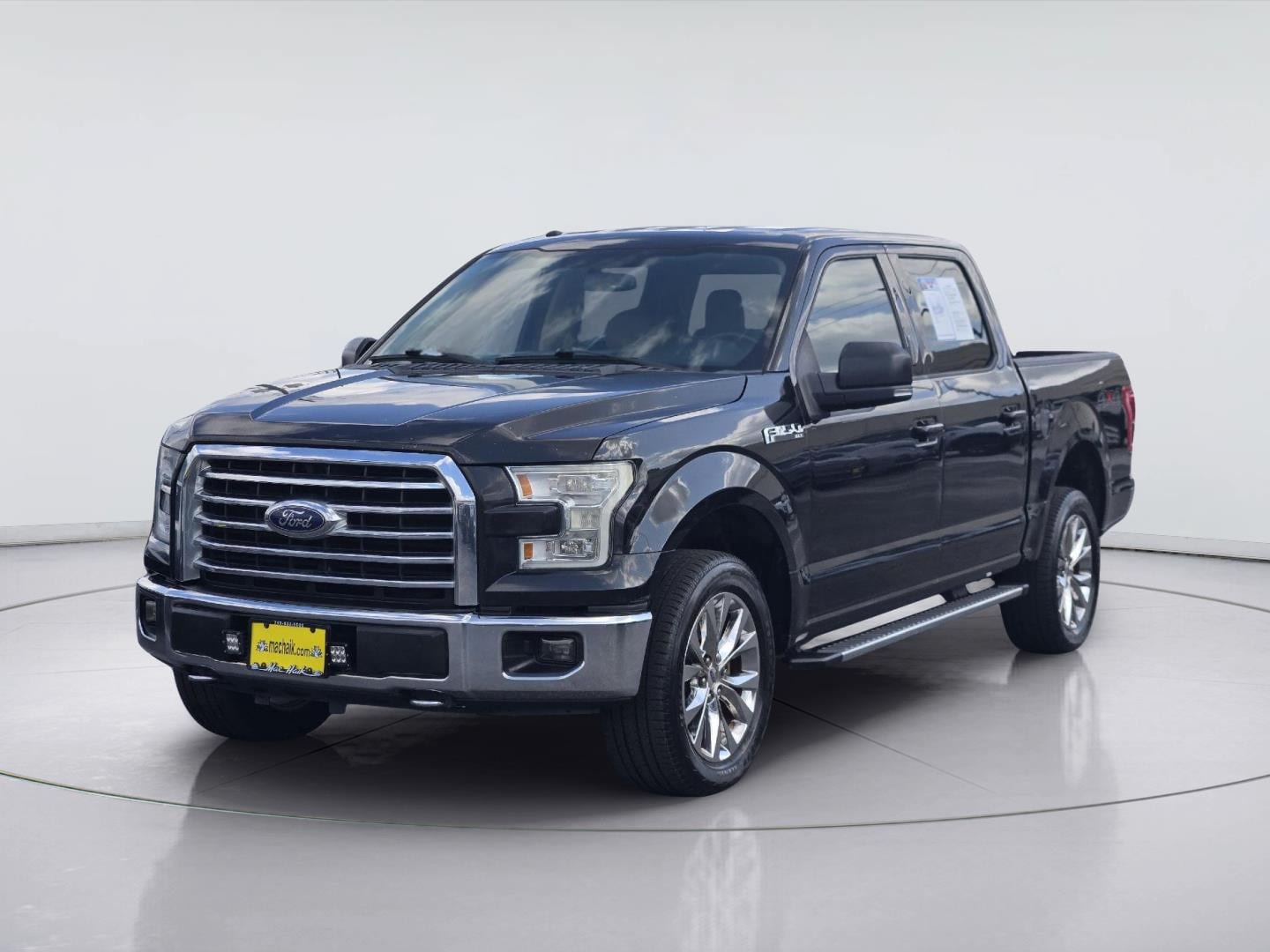 Used 2015 Ford F150 XLT w/ Equipment Group 302A Luxury AWD/4WD image 1