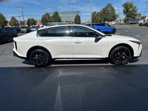 New 2025 Kia K4 GT-Line Turbo image 5