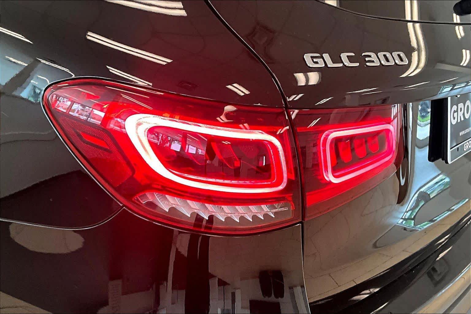 Used 2020 Mercedes-Benz GLC 300 image 26