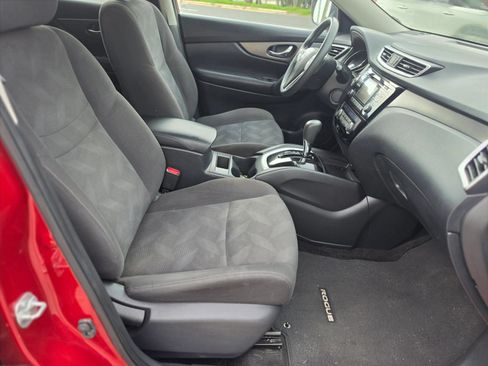 Used 2016 Nissan Rogue SV AWD/4WD image 14