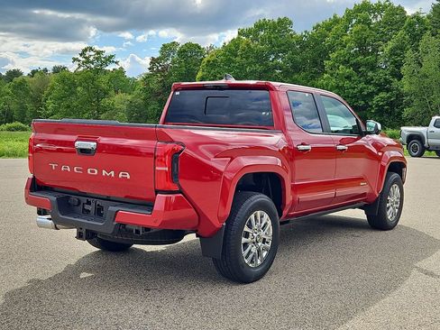 New 2026 Toyota Tacoma Limited AWD/4WD image 2