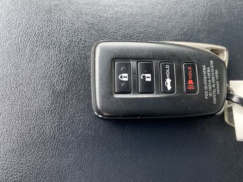 Used 2018 Lexus ES 350 w/ Premier Package image 41