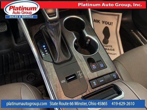 Used 2022 Toyota Highlander Platinum image 21