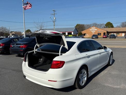 Used 2013 BMW 528i xDrive Sedan AWD/4WD image 23
