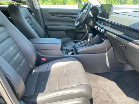 Used 2025 Honda CR-V EX-L image 32