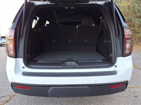 Certified 2023 Chevrolet Suburban RST w/ Luxury Package image 8