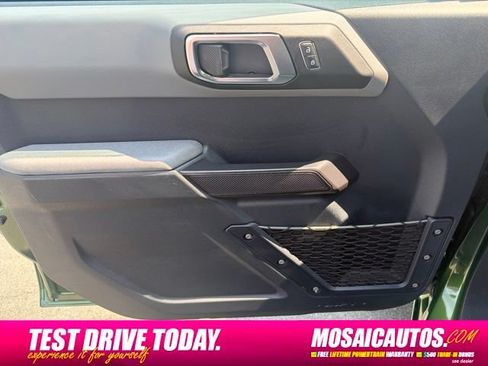 Used 2024 Ford Bronco Everglades AWD/4WD image 21