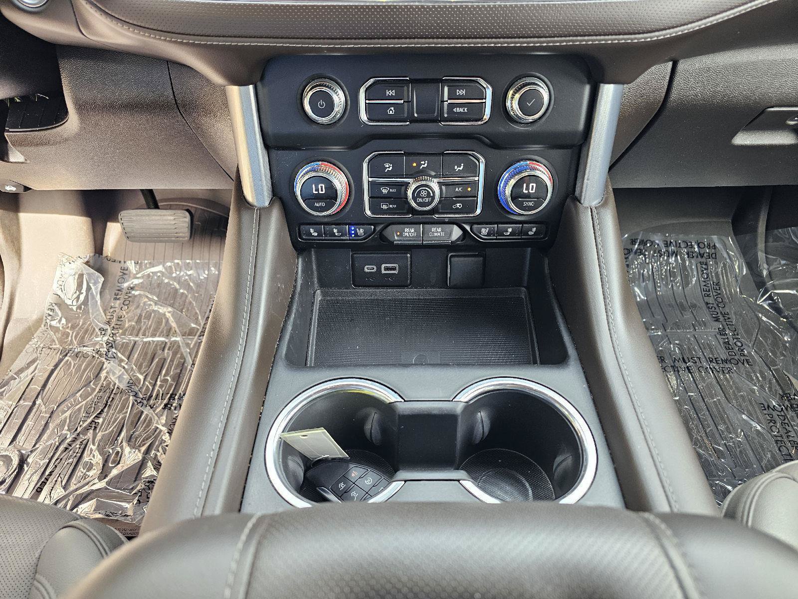 Used 2023 GMC Yukon SLT RWD image 27