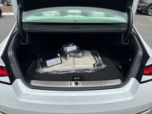 New 2026 Genesis G90 3.5T image 18