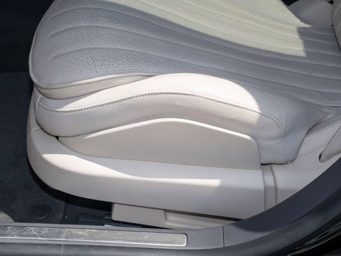 Used 2022 Mercedes-Benz S 500 4MATIC image 28