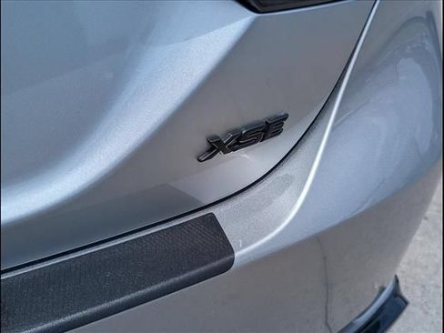 Used 2022 Toyota Camry XSE FWD image 18
