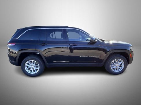 New 2025 Jeep Grand Cherokee Laredo X image 4