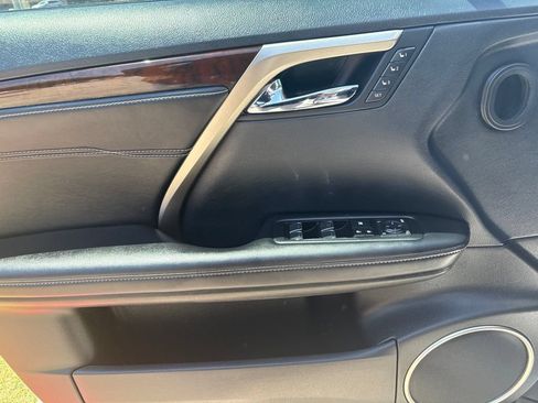 Used 2018 Lexus RX 350 FWD w/ Premium Package image 12