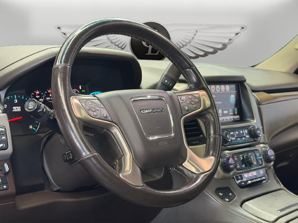 Used 2019 GMC Yukon XL Denali w/ Open Road Package RWD image 20