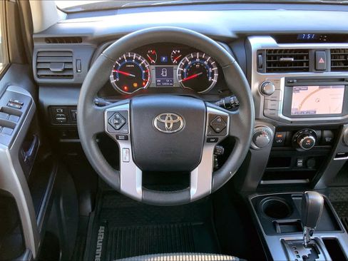 Used 2019 Toyota 4Runner SR5 RWD image 6