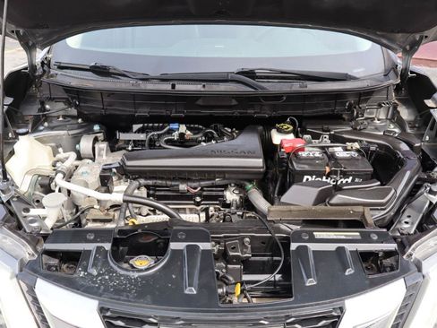 Used 2017 Nissan Rogue SL w/ SL Premium Package FWD image 28