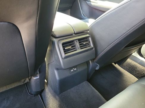 Used 2025 MAZDA CX-50 AWD 2.5 S w/ Premium Package image 12