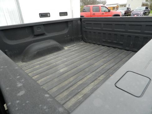 Used 2017 Chevrolet Silverado 1500 LTZ Z71 w/ LTZ Plus Package image 19