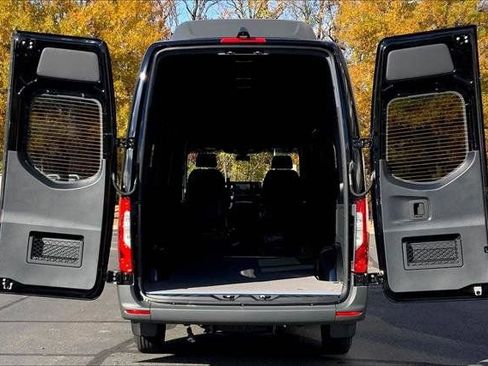 New 2025 Mercedes-Benz Sprinter 2500 image 4