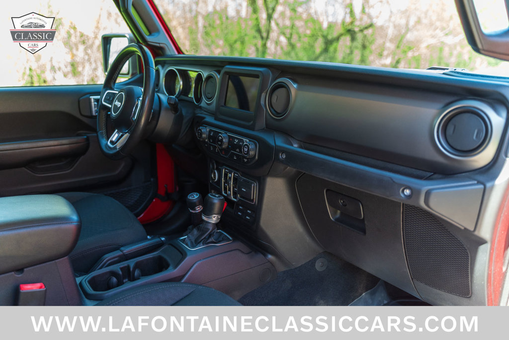 Used 2020 Jeep Gladiator Sport w/ Technology Group AWD/4WD image 57