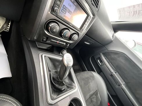 Used 2009 Dodge Challenger SRT8 w/ SRT Option Group II RWD image 18