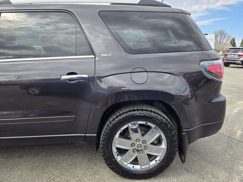 Used 2017 GMC Acadia Limited SLT AWD/4WD image 9