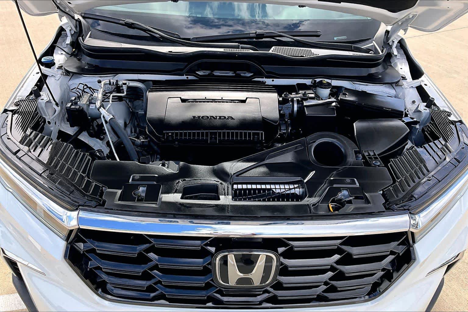 Used 2023 Honda Pilot Touring image 31