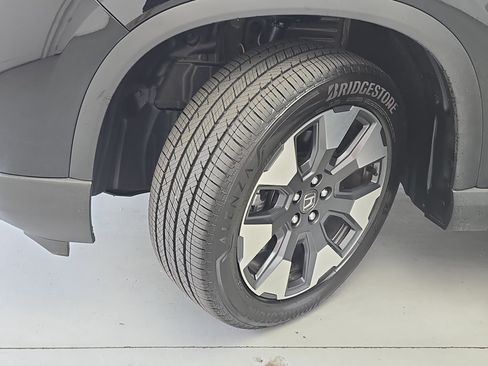 Used 2026 Honda Pilot Elite image 34