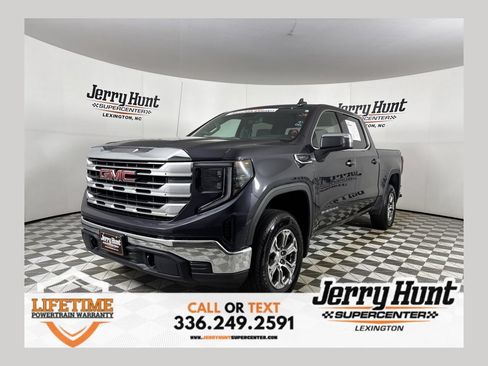 Used 2022 GMC Sierra 1500 SLE AWD/4WD image 1